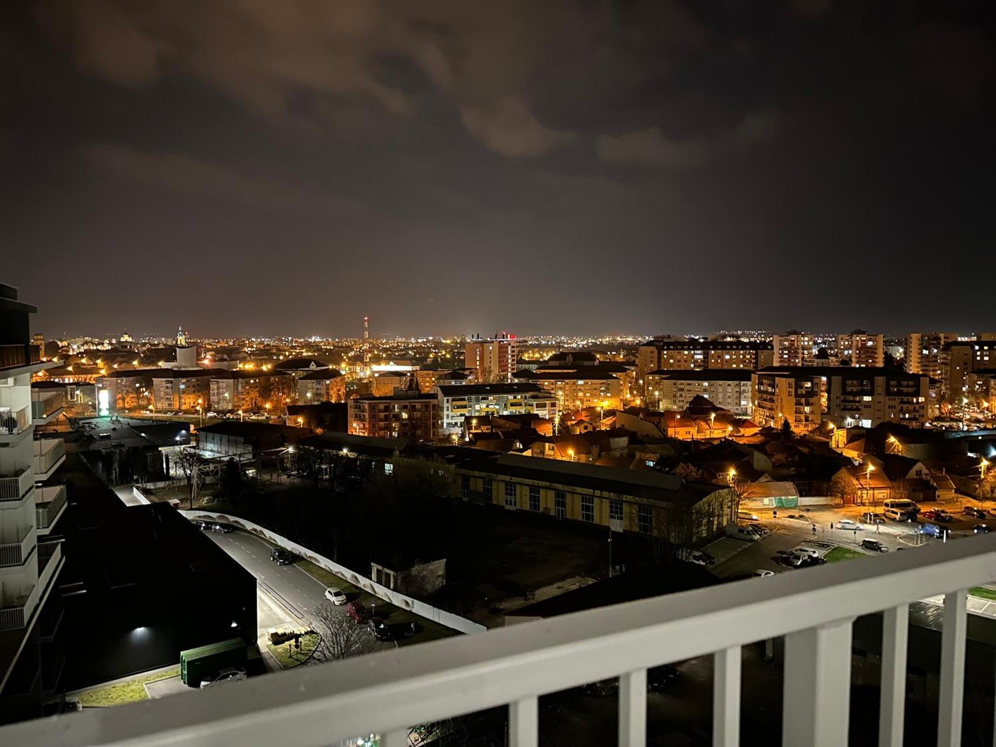 Chris Holiday Oradea Dış mekan fotoğraf